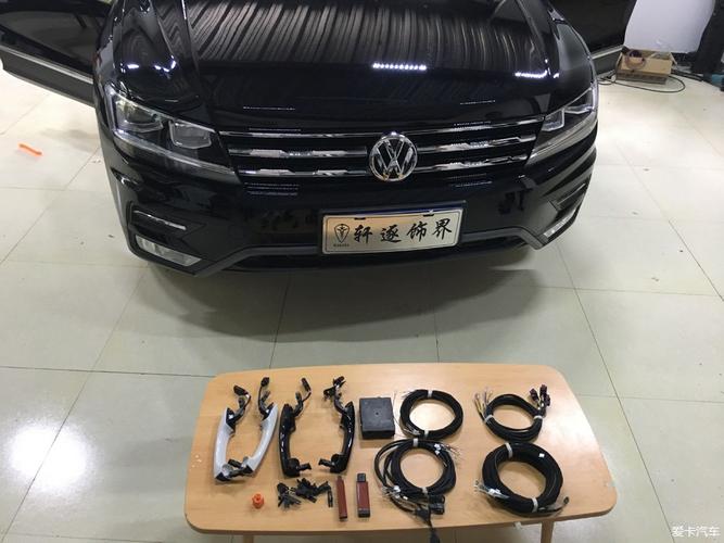 无钥匙进入的一套东西,两个门把手,一个模块,2根天线,一套线